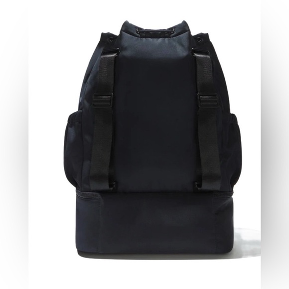 NWT Beyond Yoga Midnight Black Drawstring Backpack main image 4